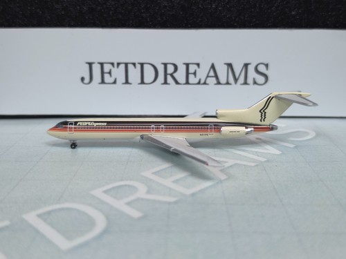 400 peoplexpress boeing - 1/400,