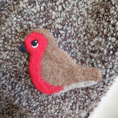 Unique robin brooch beautiful - unique,