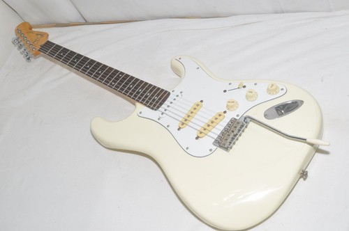 Fender japan serial - fender, st