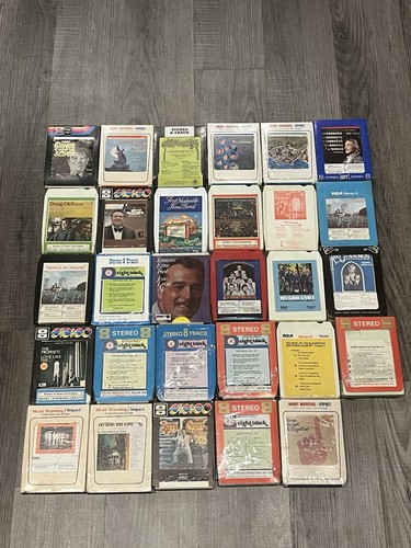 Lot various eight - lot,