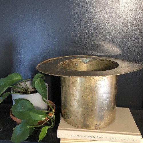 Mid century brass - mid, hat