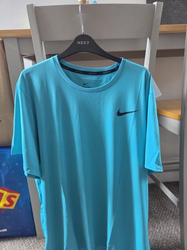 Mens nike pro - fit, t-shirt