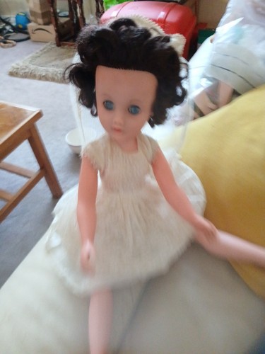 Bride doll shoes good - no,