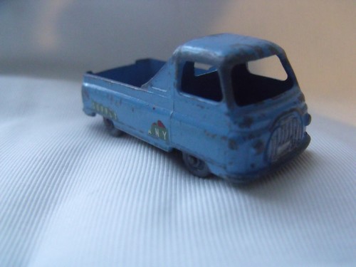 Lesney morris j2 - lesney, pick