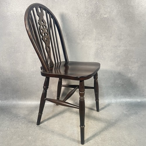 Vintage windsor style wooden - windsor,