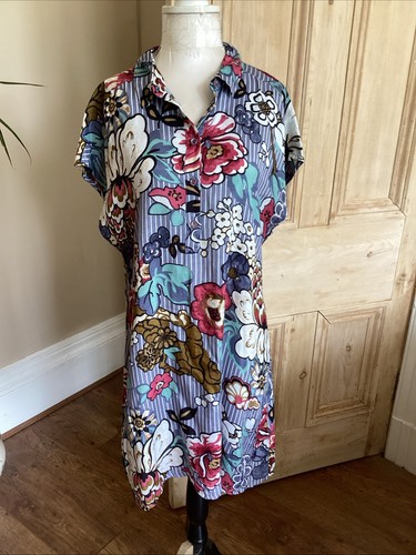 Masai ladies floral - masai,
