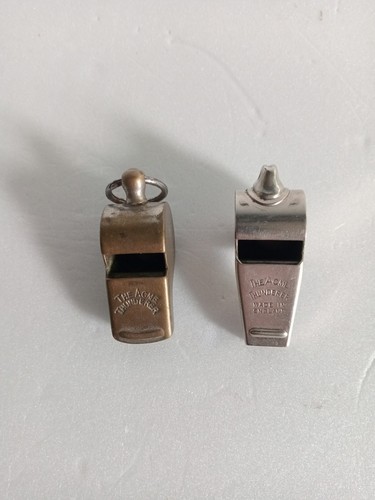 Acme thunderer whistles - thunderer,
