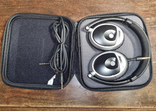 Bose OE On-Ear Headphones – Great Condition – New Ear Pads – Case & Cable Incl.