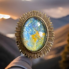 Brooch