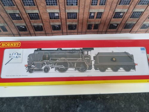 Hornby r2844 schools - hornby,