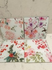COASTERS Boxed set of 4 pretty