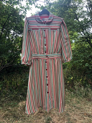 Boutique jaeger size 10 - by,