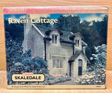 Hornby Skaledale R8501 "Raven Cottage" OO Gauge Model Building Boxed.