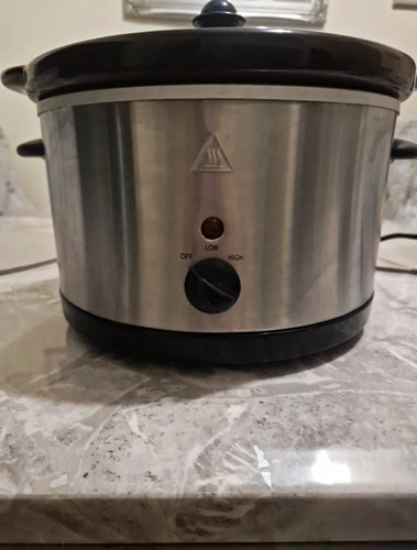 Stainless steel slow cooker - stainless,