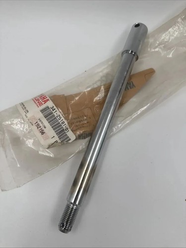 Yamaha wheel axle front - wheel,