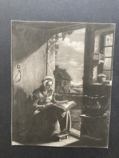 Woman reading the Bible small