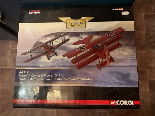 Corgi scale sopwith - scale,