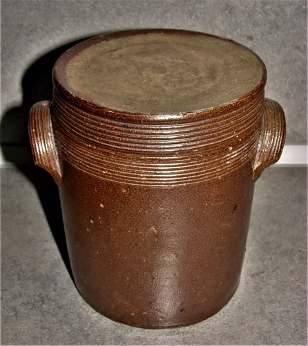 Old grease pot stoneware - old,