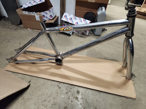 Powerlite frame - 20",