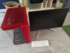 Gaming PC - i9-10900k GTX 1080 Ti - Montech case & Alienware 25" gaming monitor