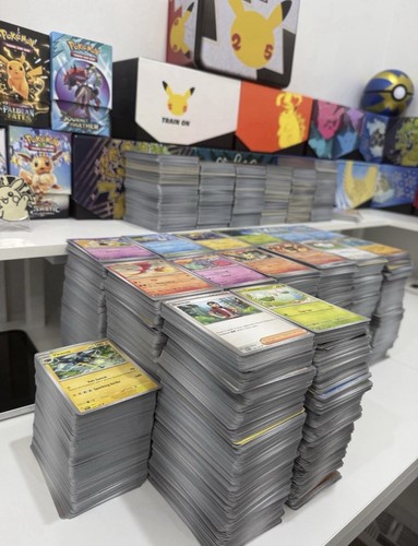 Pokemon cards bundle 200 - pokemon, bulk