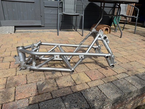 Ducati 999s main frame chassis - main,