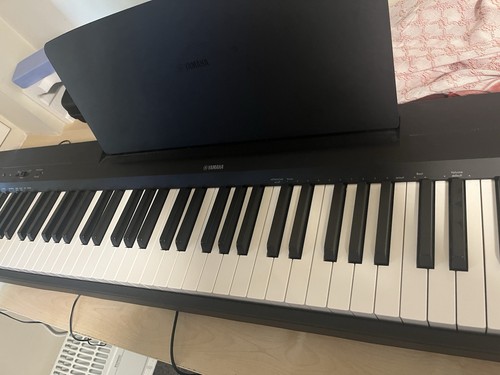 Yamaha 145bt key - 88-key, digital