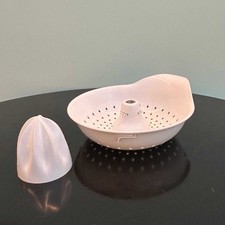 Citrus press / juice extractor