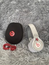 Beats by Dr. Dre Mixr