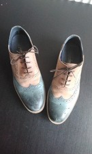 GOODWIN SMITH LEATHER SOLE TWO TONE Size 9 BROGUES. PRE-LOVED & BUCKING GOOD