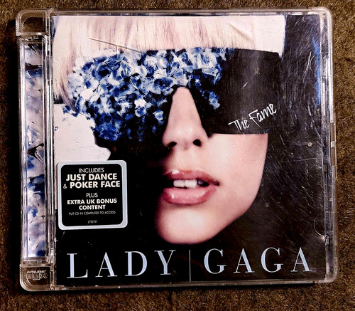 Lady gaga the fame album - lady,