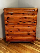 Mid Century Sculpted Pine