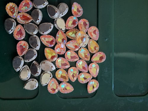 Teardrop pendants peach - ,