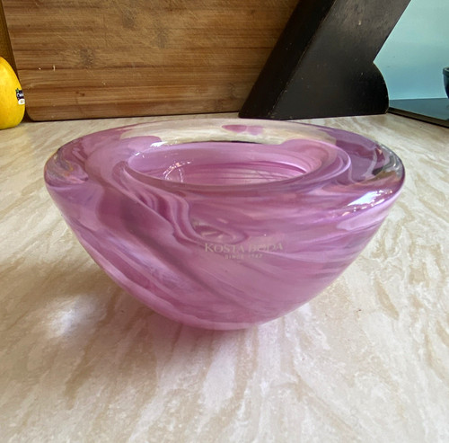 Kosta boda pink swirl - swirl, art