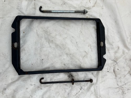Battery holder for daimler - battery,