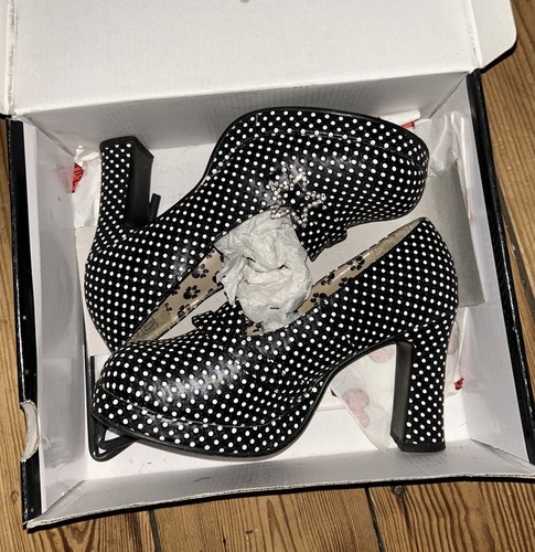 Polka dot heels - polka,