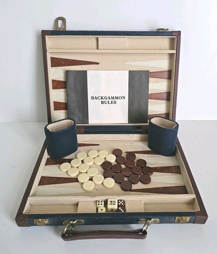 Vintage backgammon set - backgammon, travel