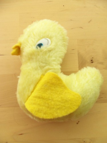 Vintage 1980s soft yellow - soft,