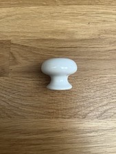 6 Vintage shabby chic Small ceramic white door knob cupboard drawer handle 30mm