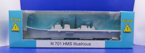 Hms illustrious n701 triang - n701, by