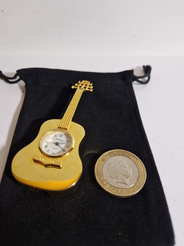 Miniature quartz brass bass - quartz,