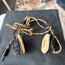 Original ww2 radio - radio, headphones