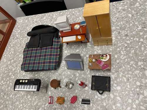 1/12th scale dolls house