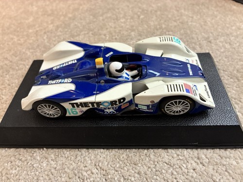 Scalextric lola - scalextric,