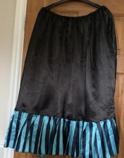 Saloon girl outfit costume - outfit,