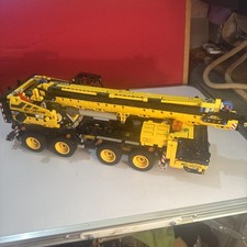 LEGO Technic Mobile Crane