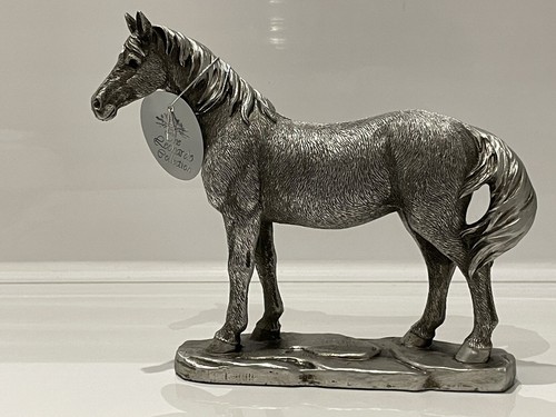 Reflections silver horse - silver,