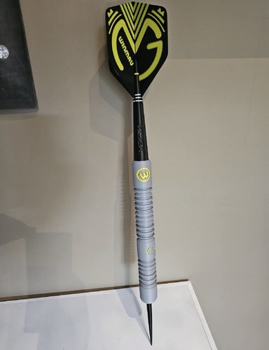 Giant michael van gerwen - michael,