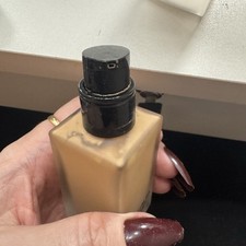 IL Makiage Foundation Shade 40