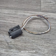 BMW E46 3 series Headlight Sidelight Side Light Bulb Holder Wiring Plug 8373330